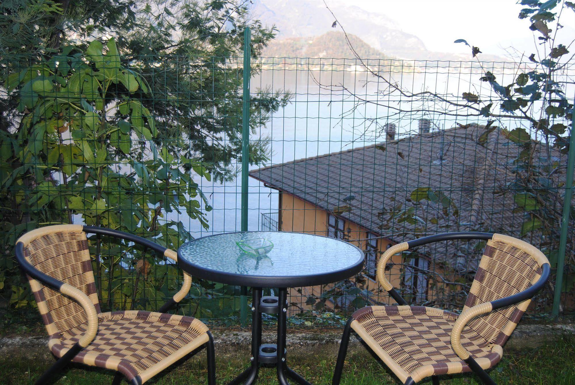 לצנו B&B Sosta Sul Lago מראה חיצוני תמונה